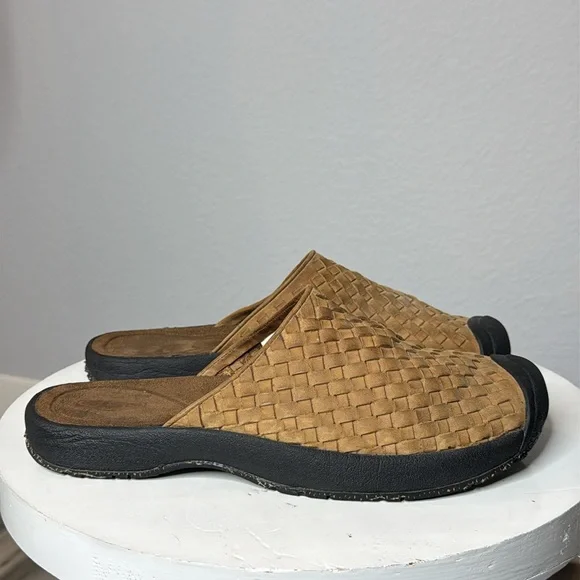 KEEN MENS SAN JUAN TAN WOVEN LEATHER SLIP ON SANDAL SHOES - Picture 7 of 12